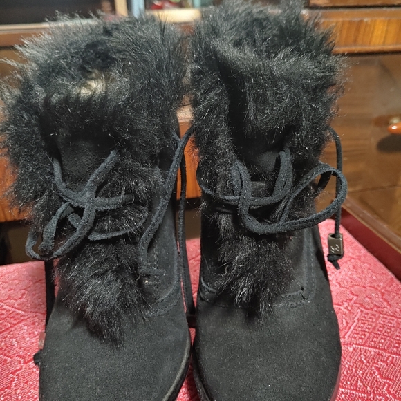 Michael Kors Heel Ankle Boots - Picture 2 of 5